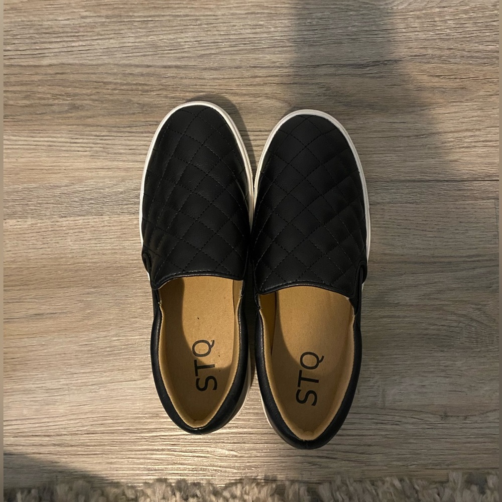 STQ Loafers